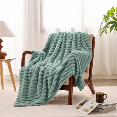 Flannel Throw Blanket For Couch - Super Soft 3D Striped Jacquard Fluffy Blanket For Bed, Fleece Lightweight Cozy Throw For All Seasons