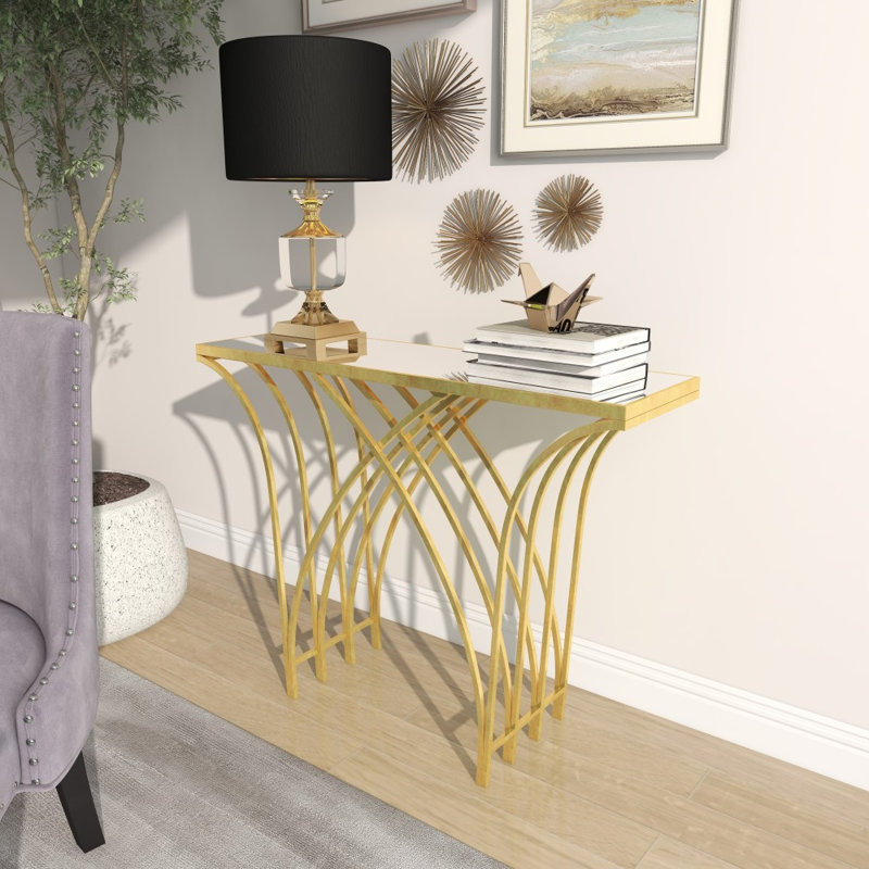 Console Derbyshire en métal or géométrique avec plateau en verre miroitant
