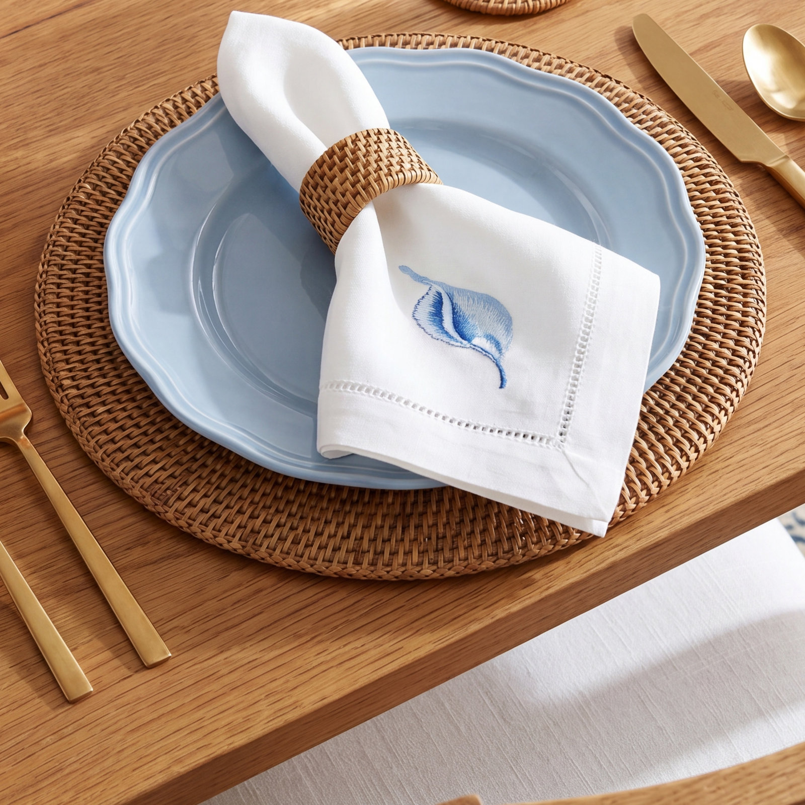 The Broderie Collection The Broderie Cotton Napkin