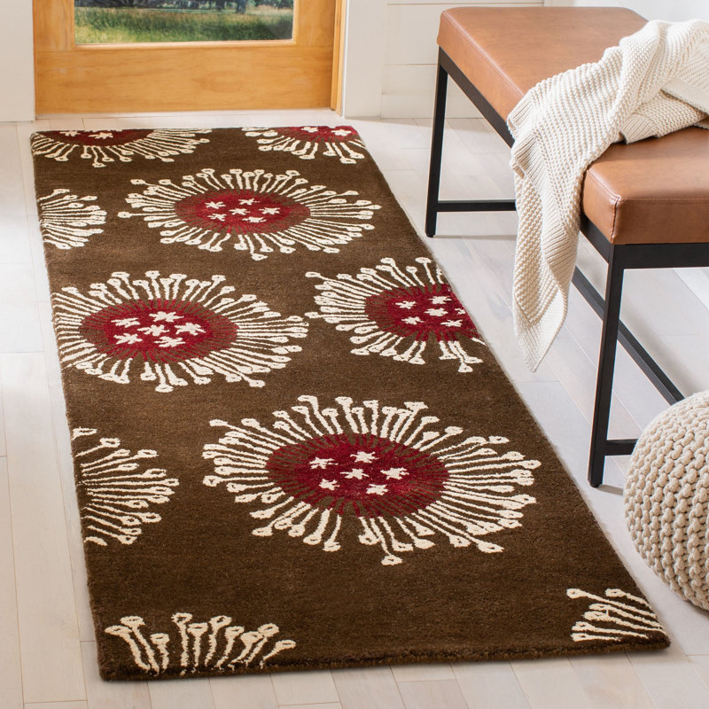 Candelo Hand Tufted Wool/Viscose Floral Rug in Brown, Runner 2'6" x 8'