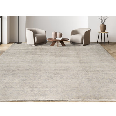 Hand Woven Wool Floral Area Rug