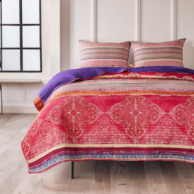 2 Piece Quilt Set, Pink/Purple, Queen Quilt + 2 Standard Shams