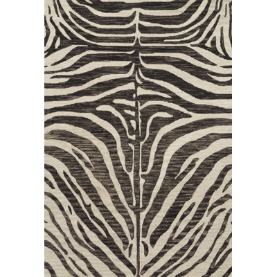Saifa Hand-Hooked Wool Black/Ivory Area Rug