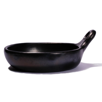 Sauteuse en céramique ancienne