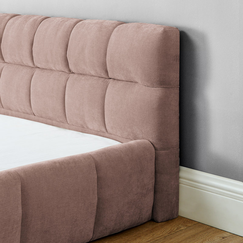Structure de lit plateforme tapissier rose très grand, tissu épais, tête de lit, chambre à coucher moderne et moderne, Rose