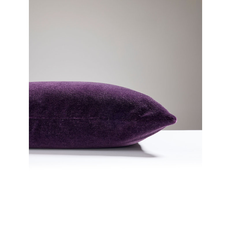 MAKALU MOHAIR PILLOW, Aubergine