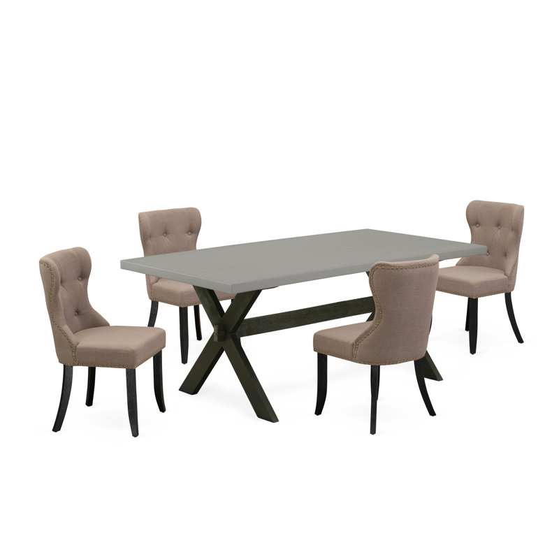L'ensemble 5 pièces de table et chaises de cuisine comprend une table de salle à manger rectangulaire avec pieds en X et 4 chaises Parsons en tissu de café, noir brossé