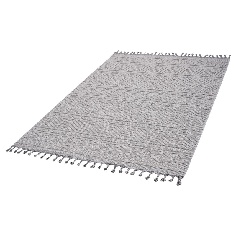 Collection White /Geometric Indoor/Outdoor Area Rug, Rectangle 6'7" x 7'9"