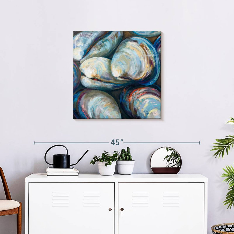 Aletra Salty I, 24" H x 24" W