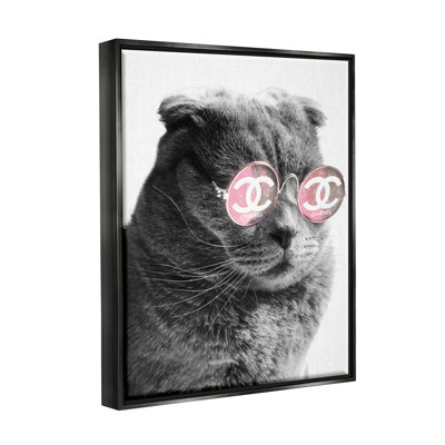 Tendance chat portant des lunettes de soleil glamour roses par Ziwei Li - reproduction de cadre rectangulaire sur toile flottante