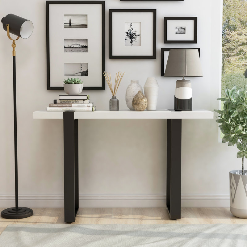 Atreau 47.25'' Console Table