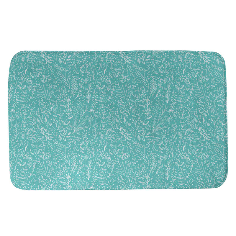Tapis pour salle de bain floral ditsy Leffel, l 21 po x L 34 po, Bleu sarcelle / blanc