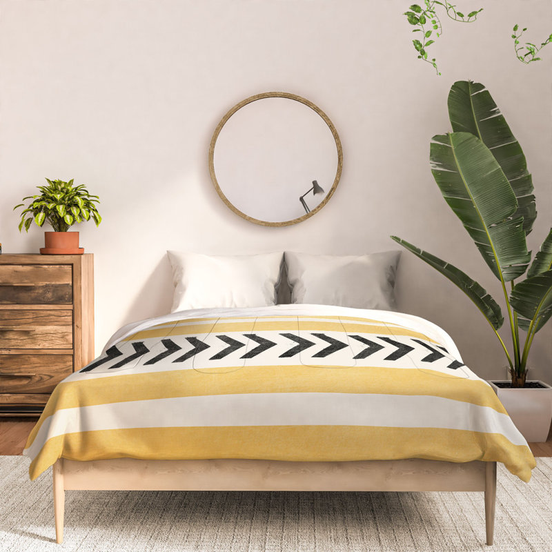 Allyson Johnson Polyester Striped Duvet Cover, Queen Duvet Cover + 2 Standard Shams
