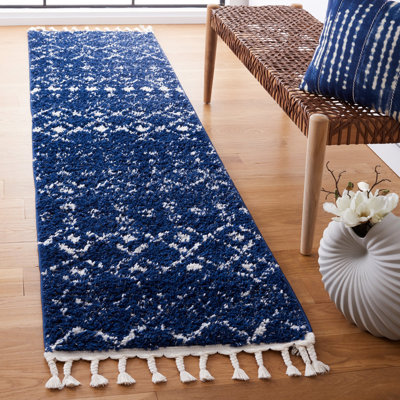 Akifa Fringe Shag Performance Southwestern Rug