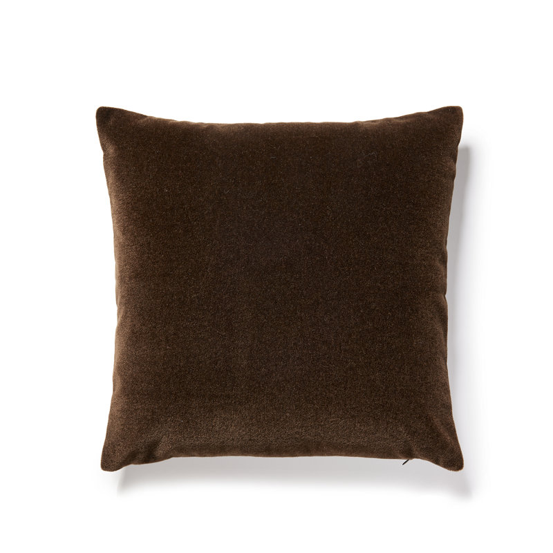 MAKALU MOHAIR PILLOW, Bitter Chocolate