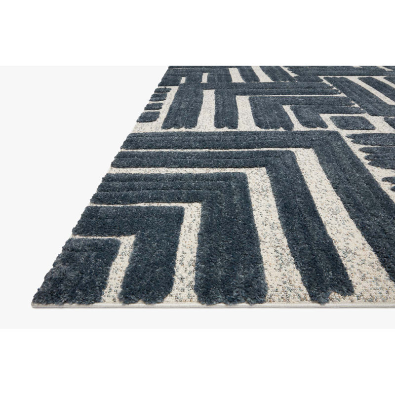 Hagen Blue and White Geometric Tufted Area Rug 2'-7" x 4'
