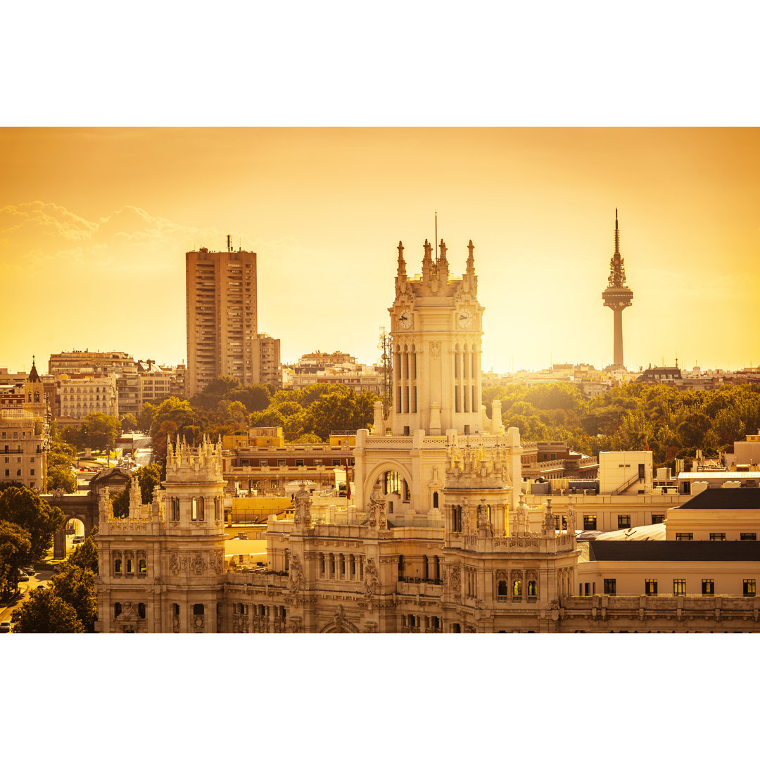 Madrid Skyline von SOMATUSCANI - Druck