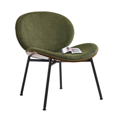 Chaise en métal avec pieds en métal noir