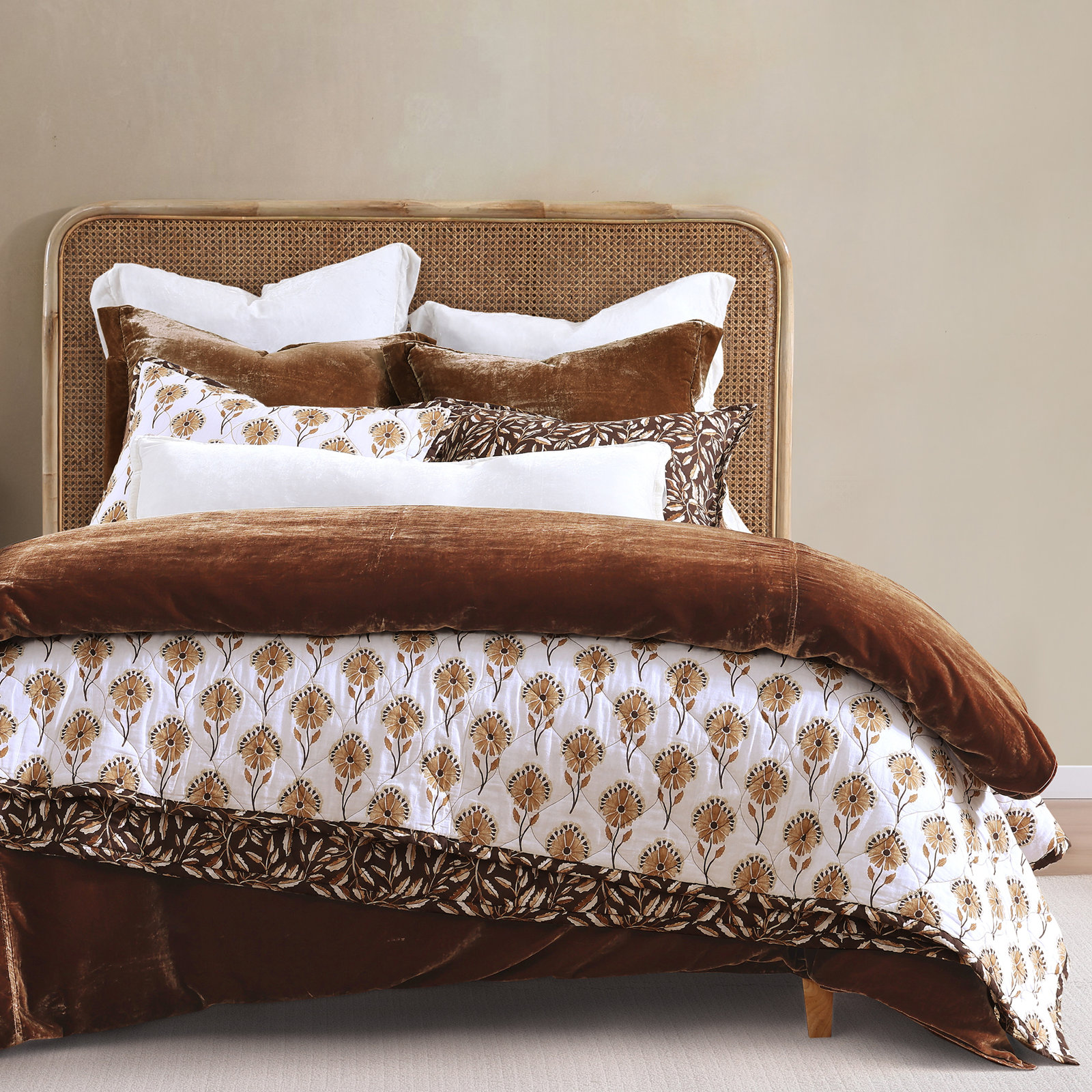 Woodstock Cotton Quilt Set, Twin Quilt + 1 Standard Sham