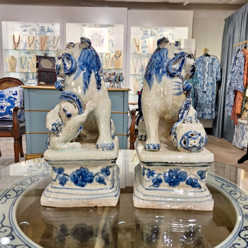 Animals Figurines & Sculptures