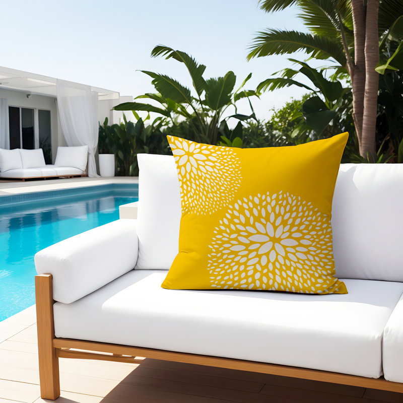 Coussin décoratif intérieur / extérieur en polyester filé à la main Bavière, H 19 po x l 19 po, Jaune / crème