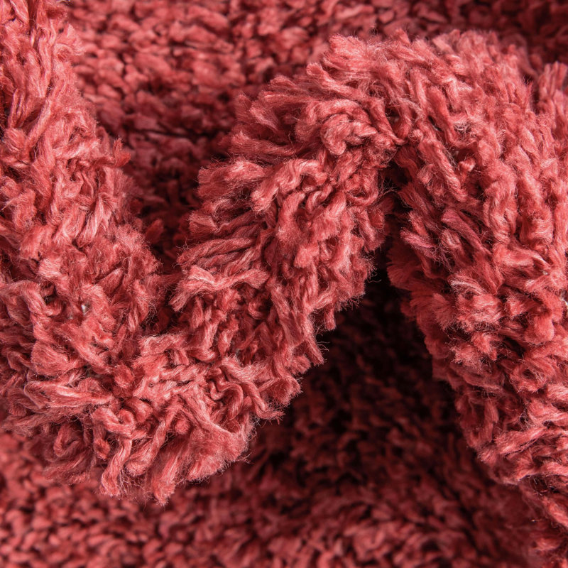Wemoorland Red Area Rug, Round 10'