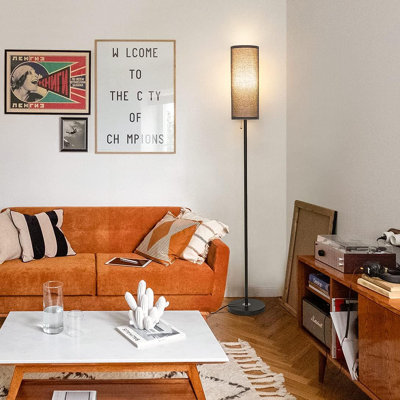 Tuule Traditional Floor Lamp