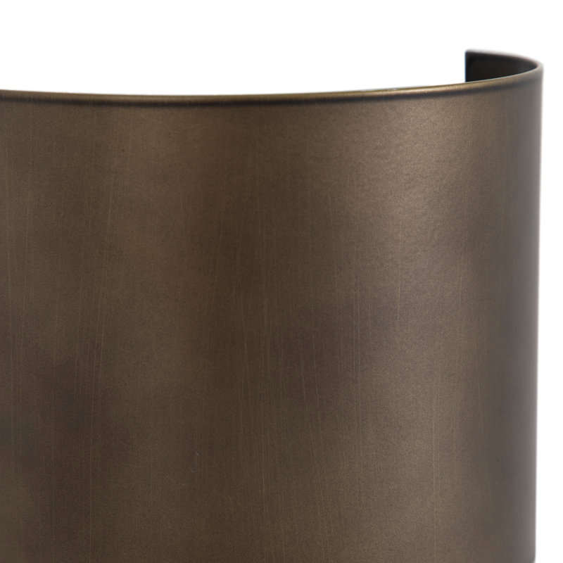 Mazie Sconce