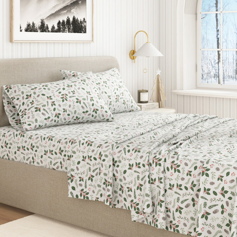 100% Turkish Cotton Flannel Christmas Sheet Sets, Little Holly, King with 2 Pillowcases