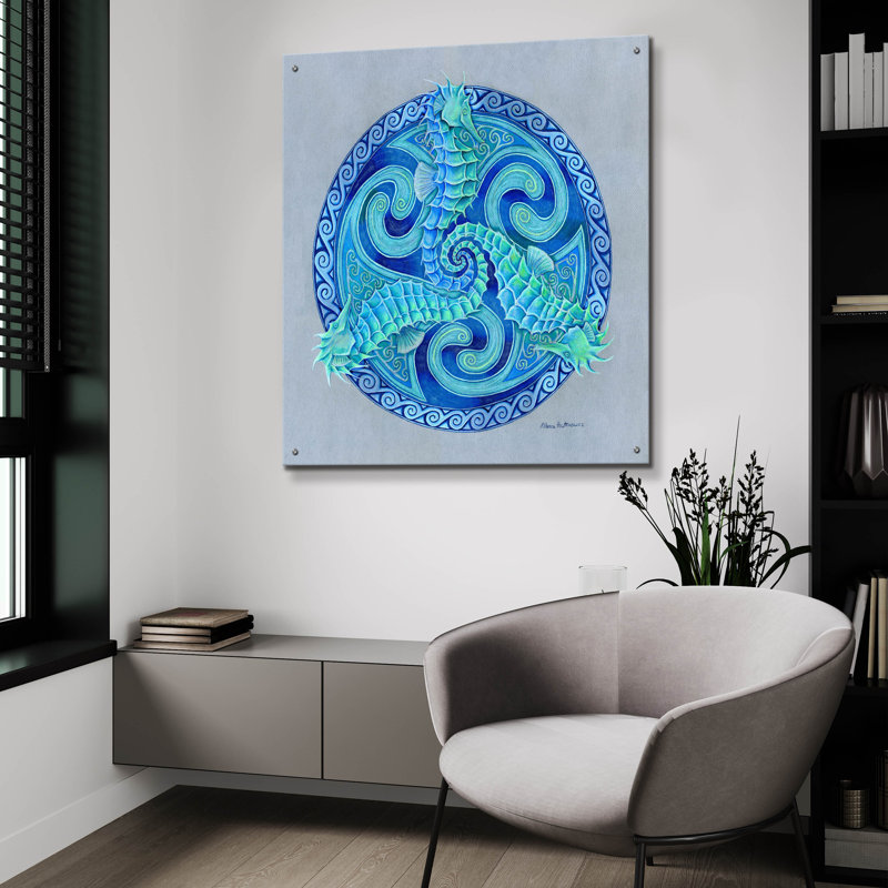 «Seahorse Triskele» par Rebecca Wang Art, H 36 po x l 36 po x P 0,2 po