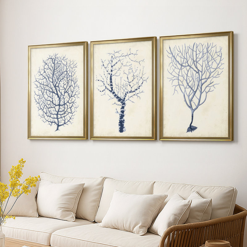 Indigo Coral I - Toile tendue avec châssis sur mesure - 3 pièces, H 27 po x l 57 po, Doré