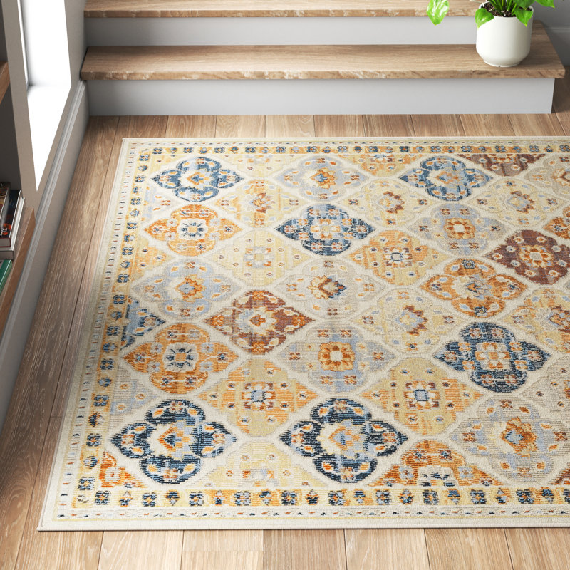 Janicki Oriental Indoor Rug, Rectangle 5' x 7'