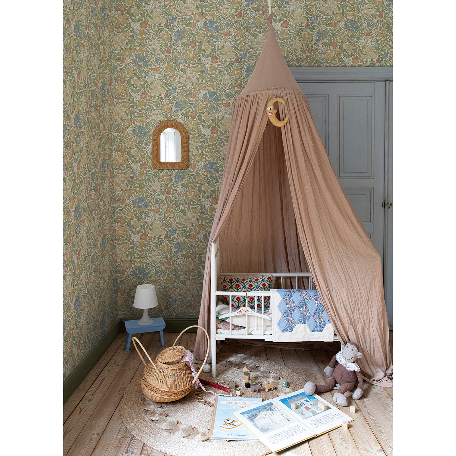 Harriette Floral Wallpaper, Light Green