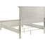 4 grandes chambres à coucher avec finition blanche patinée, sensation de station balnéaire, panneaux à persiennes, quincaillerie en métal noir, charnières de porte de table de chevet en blanc, style, décorations à panneaux, durabilité accrue