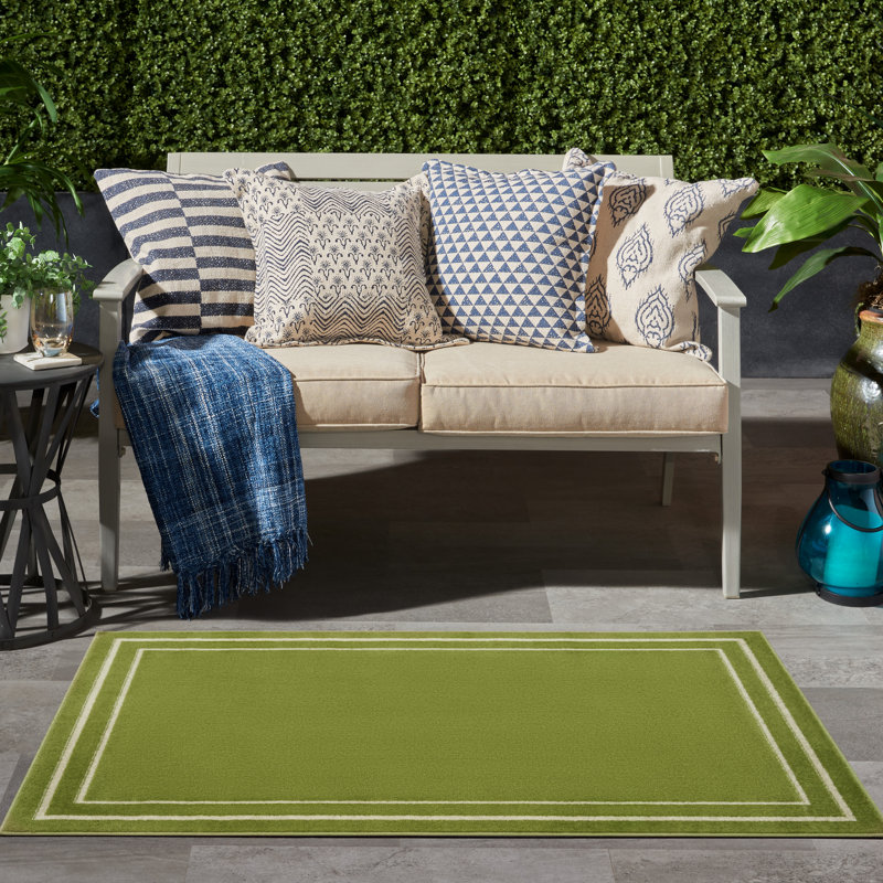 Carbie Abstract Machine Woven Chenille Indoor/Outdoor Area Rug in Green, Rectangle 2' x 4'