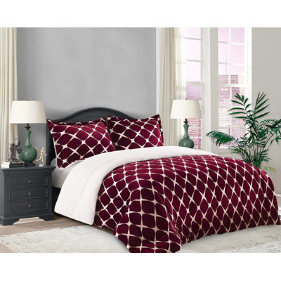 Mocassi Bloom Sherpa Geometric Shapes Comforter