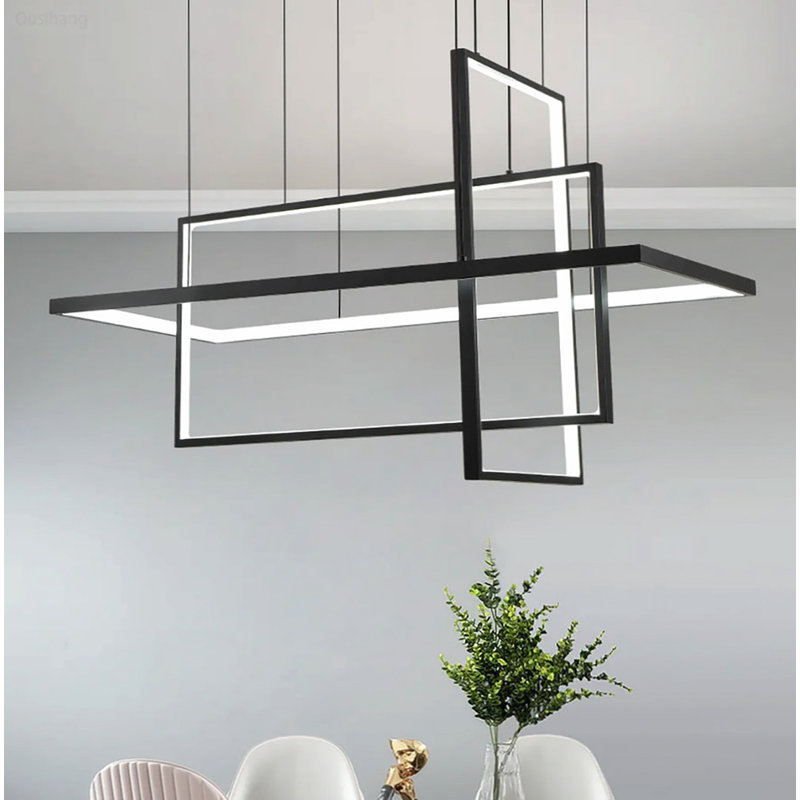 Lustre linéaire moderne à 3 lumières DEL avec tiges de suspension réglables en hauteur et rosace pour plafond incliné, noir mat