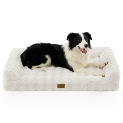 Faux Fur Washable U-Shaped Orthopedic Dog Bed With Anti-Slip Bottom