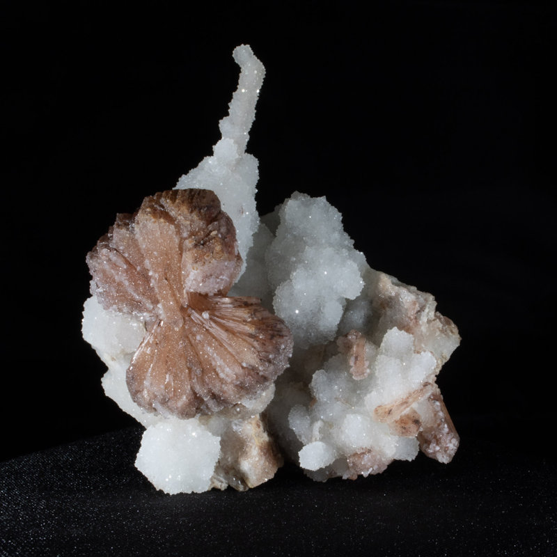 Bailey-Anne Landscape & Nature Crystal