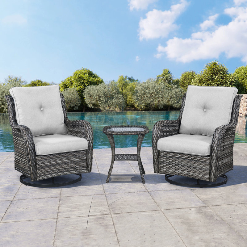 Chaise berçante en osier avec coussins Schutt, Beige