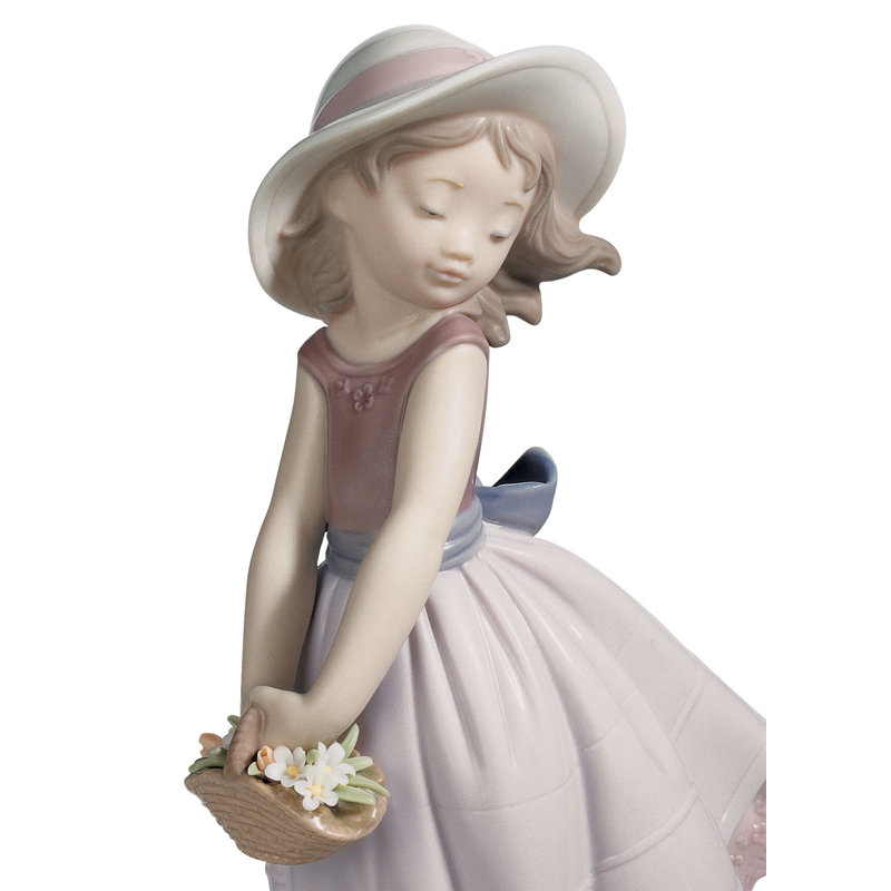 Pretty Innocence Girl Figurine, Light Pink