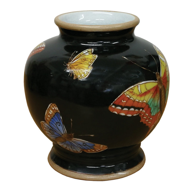 Handcrafted Porcelain China Table Vase 1