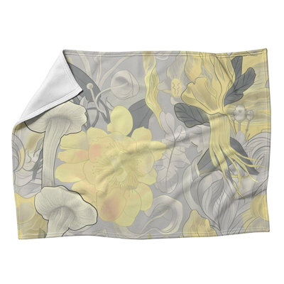 Botanical Nature Motif Botanical Fleece Blanket