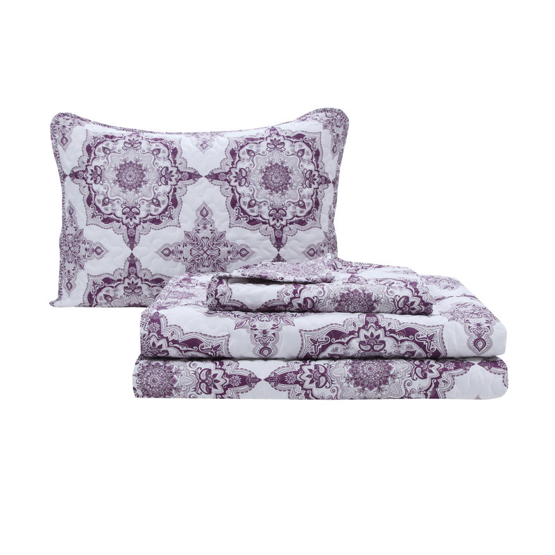 Iunia Polyester Floral Quilt, Twin Quilt + 2 Shams + 1 Throw Pillow