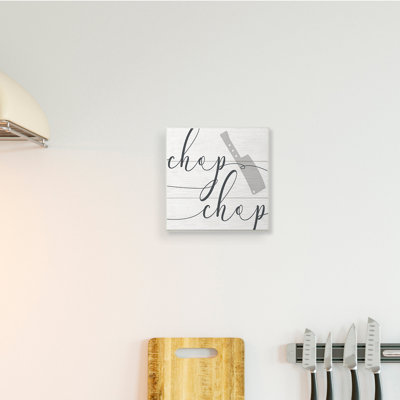 «Kitchen Chop» par Daphne Polselli - Art textuel