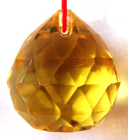 Décoration murale boule pâle, H 2 po x l 1,57 po x P 1 po, Jaune
