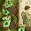 Dame à l'allure rétro de la Saint-Patrick