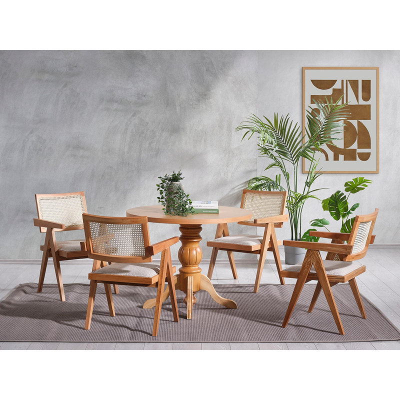 Ferro 4 - Person Dining Set