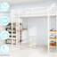 Lit simple en fer blanc avec table et rampe intégrées, fonctionnel pour la chambre à coucher, pieds à double support, taille de conception, lit en fer, table, fonctionnel, structure stable, pieds, installation rapide-335683590