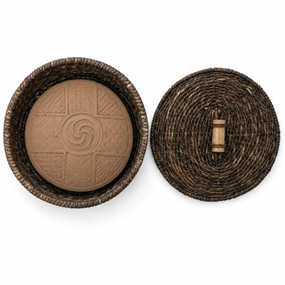Eangee Handwoven Abaca Bread Warmer Basket with Terracotta Warming Stone, Handmade Patterns, Round, Brown, with Lid